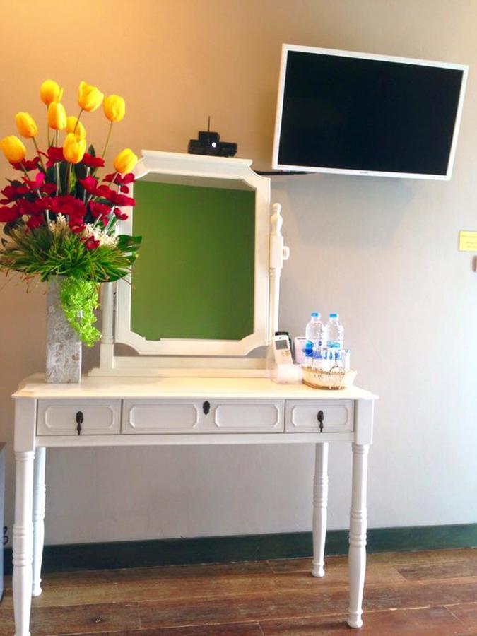Mulberry House Hotell Pak Thong Chai Eksteriør bilde
