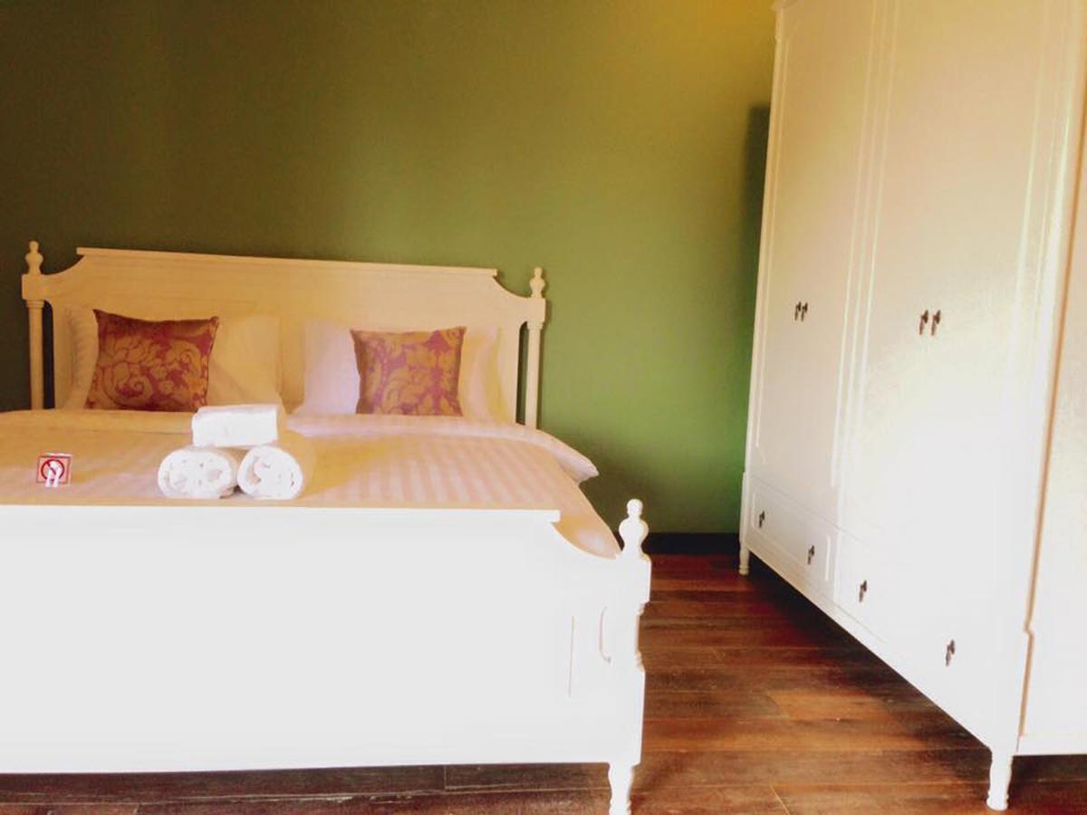 Mulberry House Hotell Pak Thong Chai Eksteriør bilde
