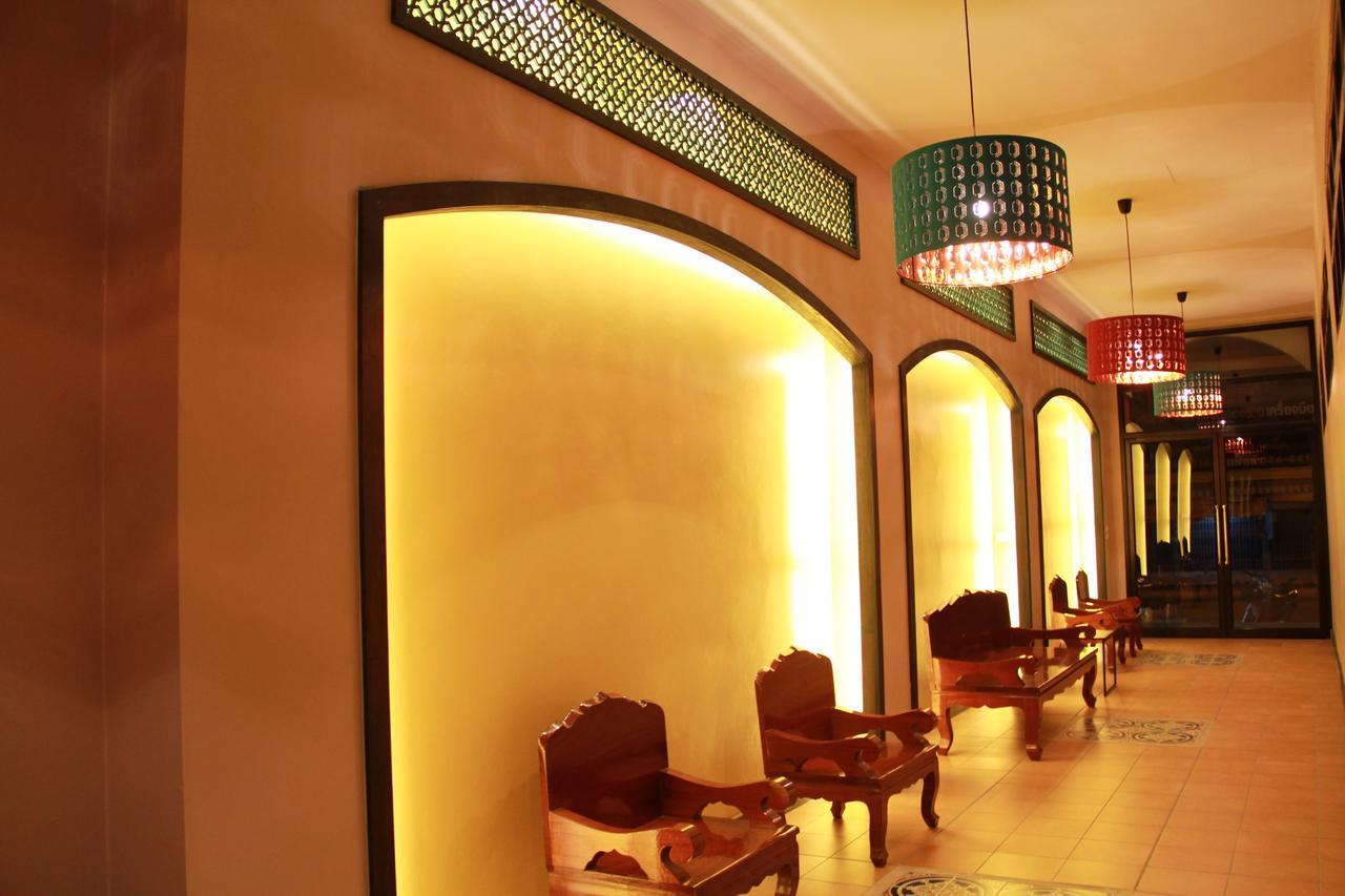 Mulberry House Hotell Pak Thong Chai Eksteriør bilde
